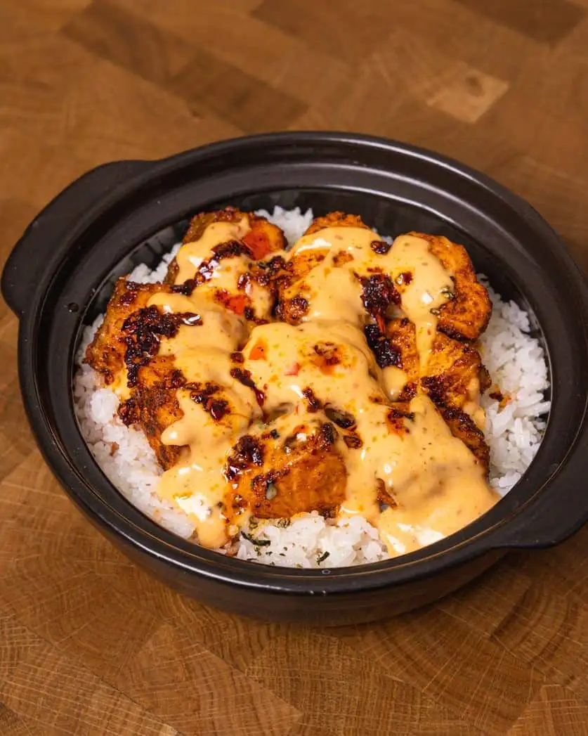 Air Fryer Bang Bang Salmon Bites - GENIUS EATS A delicious and healthy Air Fryer Bang Bang Salmon recipe