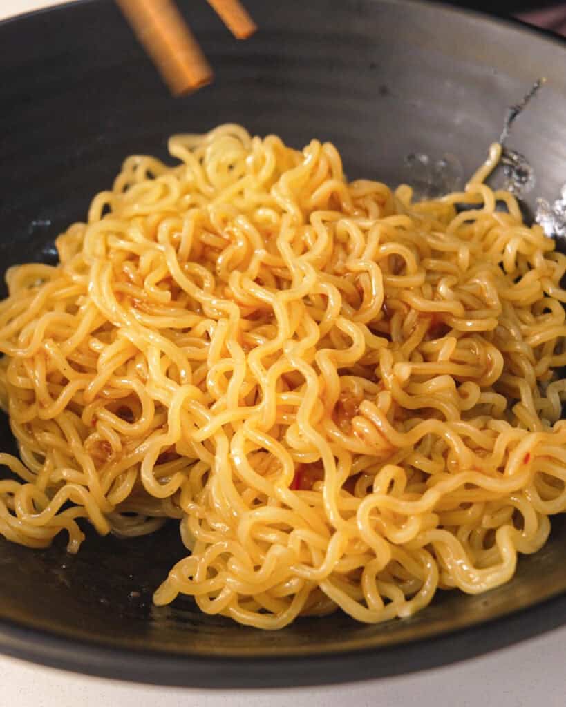Hot ramen noodles tossed with mazesoba sauce - GENIUS EATS Hot ramen noodles tossed with mazesoba sauce