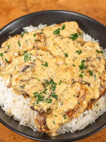 Creamy Mushroom Chicken - GENIUS EATS Creamy Mushroom Chicken