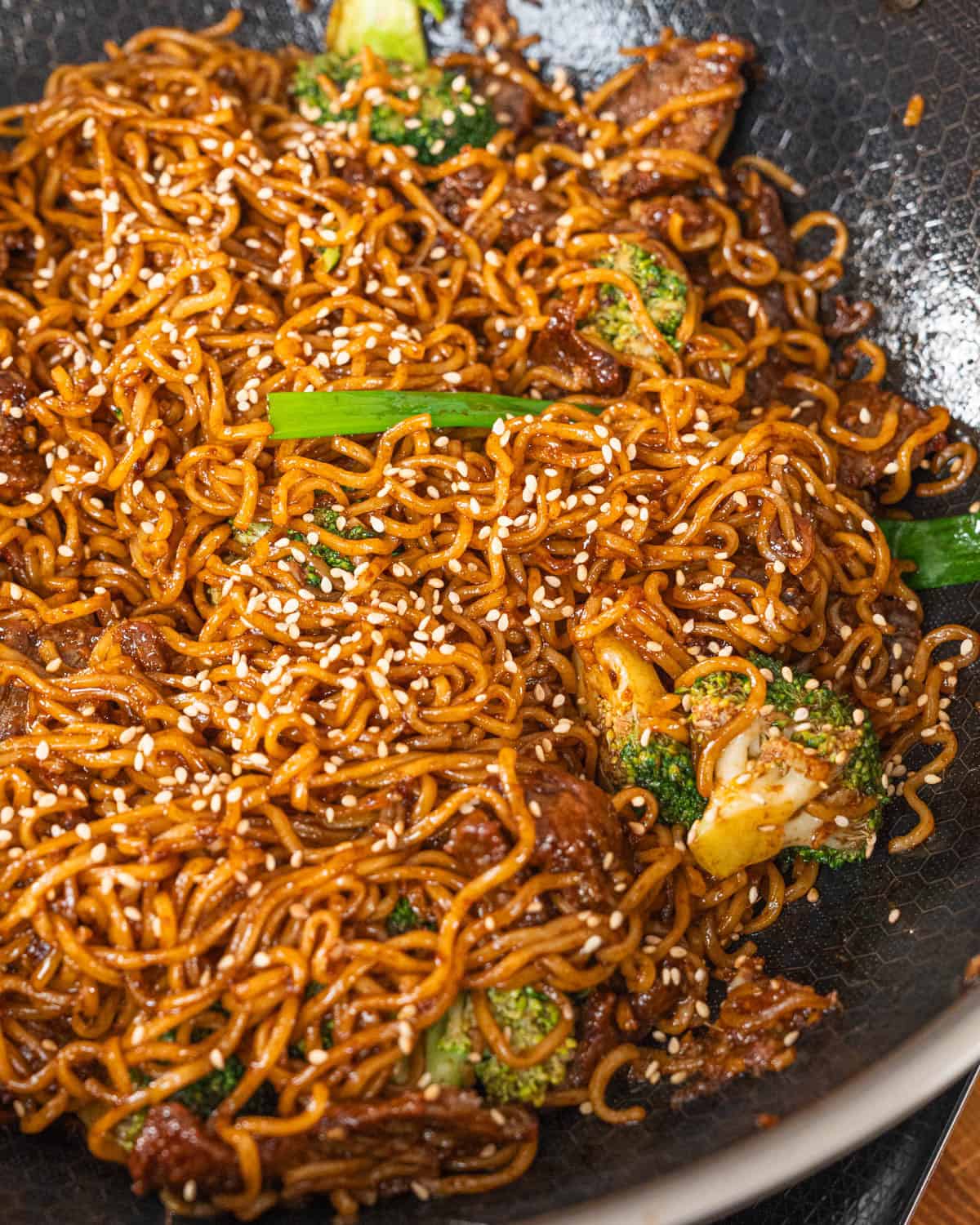 Beef broccoli noodles - GENIUS EATS Beef broccoli noodles